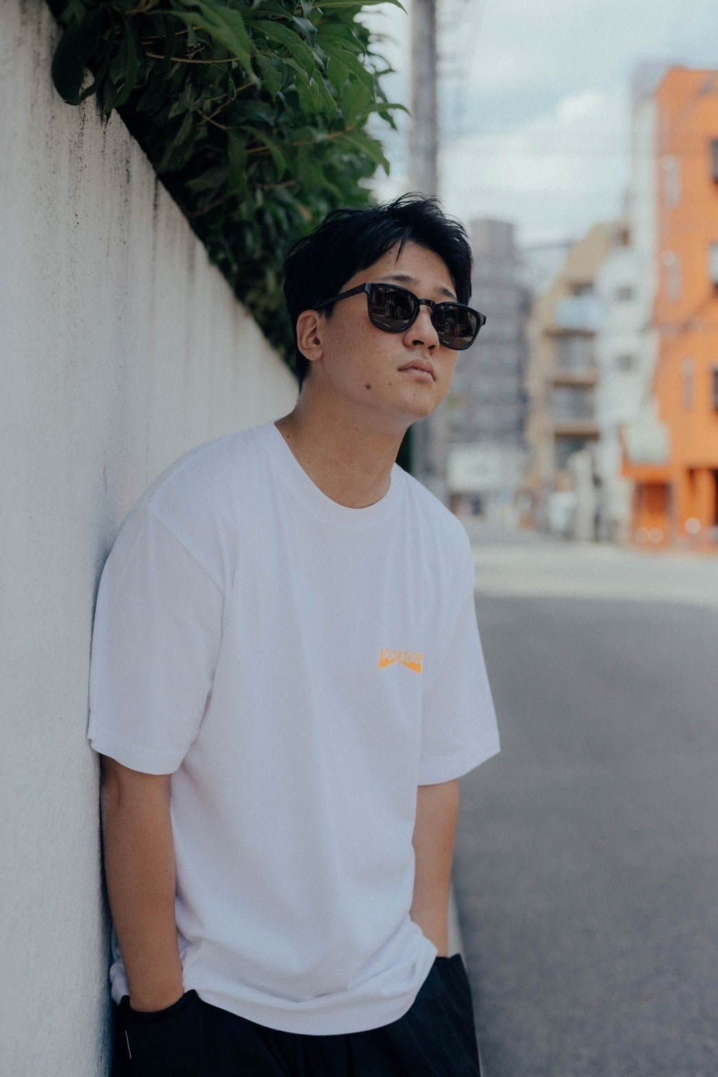 ROOFTOP Tシャツ WHITE×ORANGE