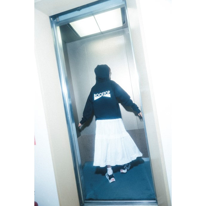 ROOFTOP フーディー BLACK
