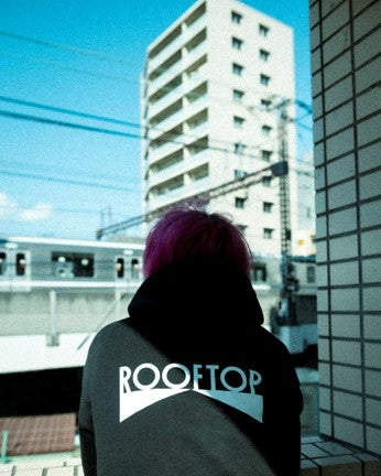 ROOFTOP フーディー BLACK
